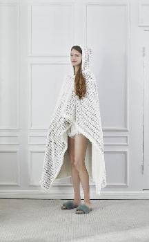 Sandstone Fox Wearable Throw