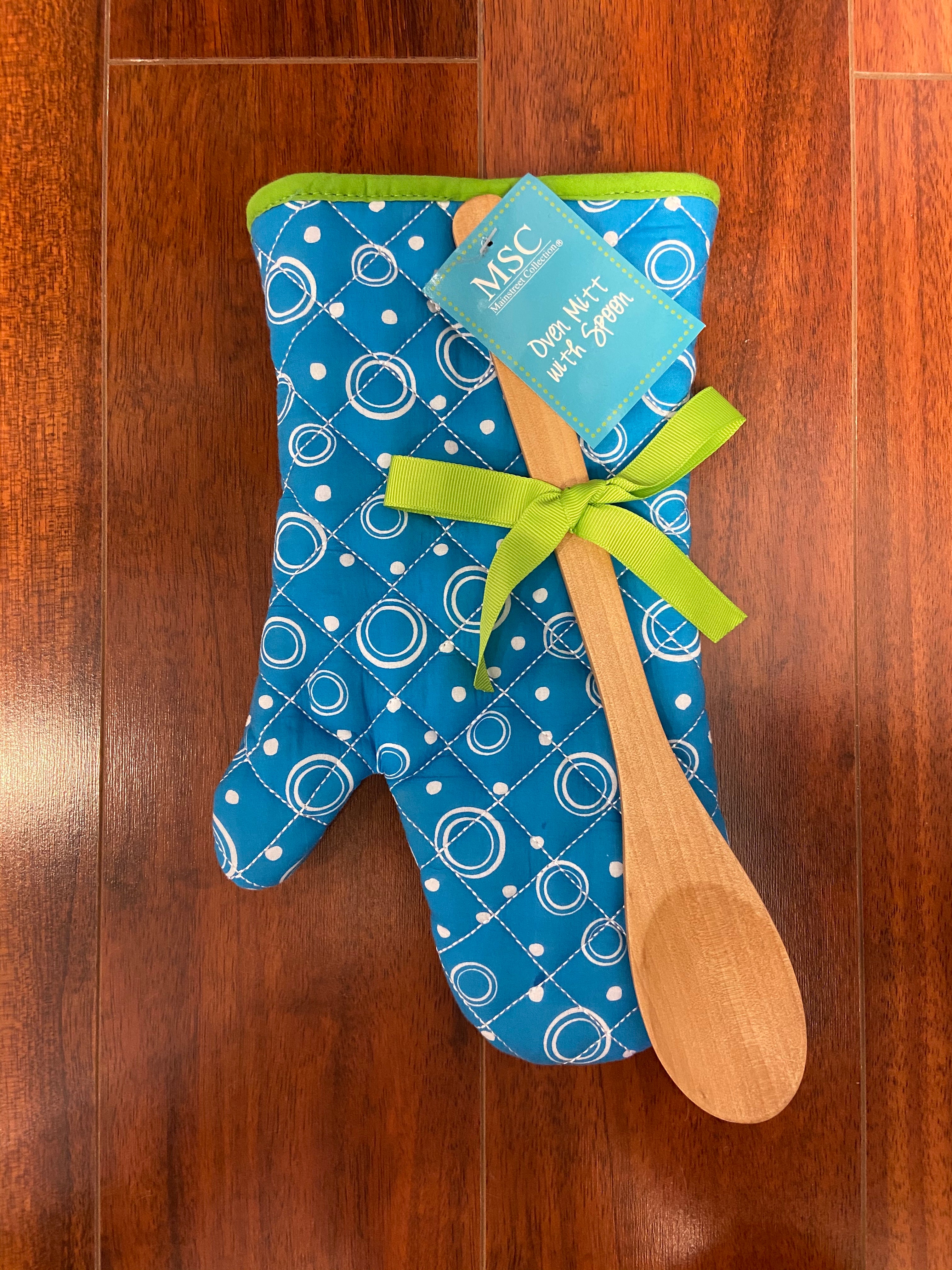 Oven Mitt with Spoon