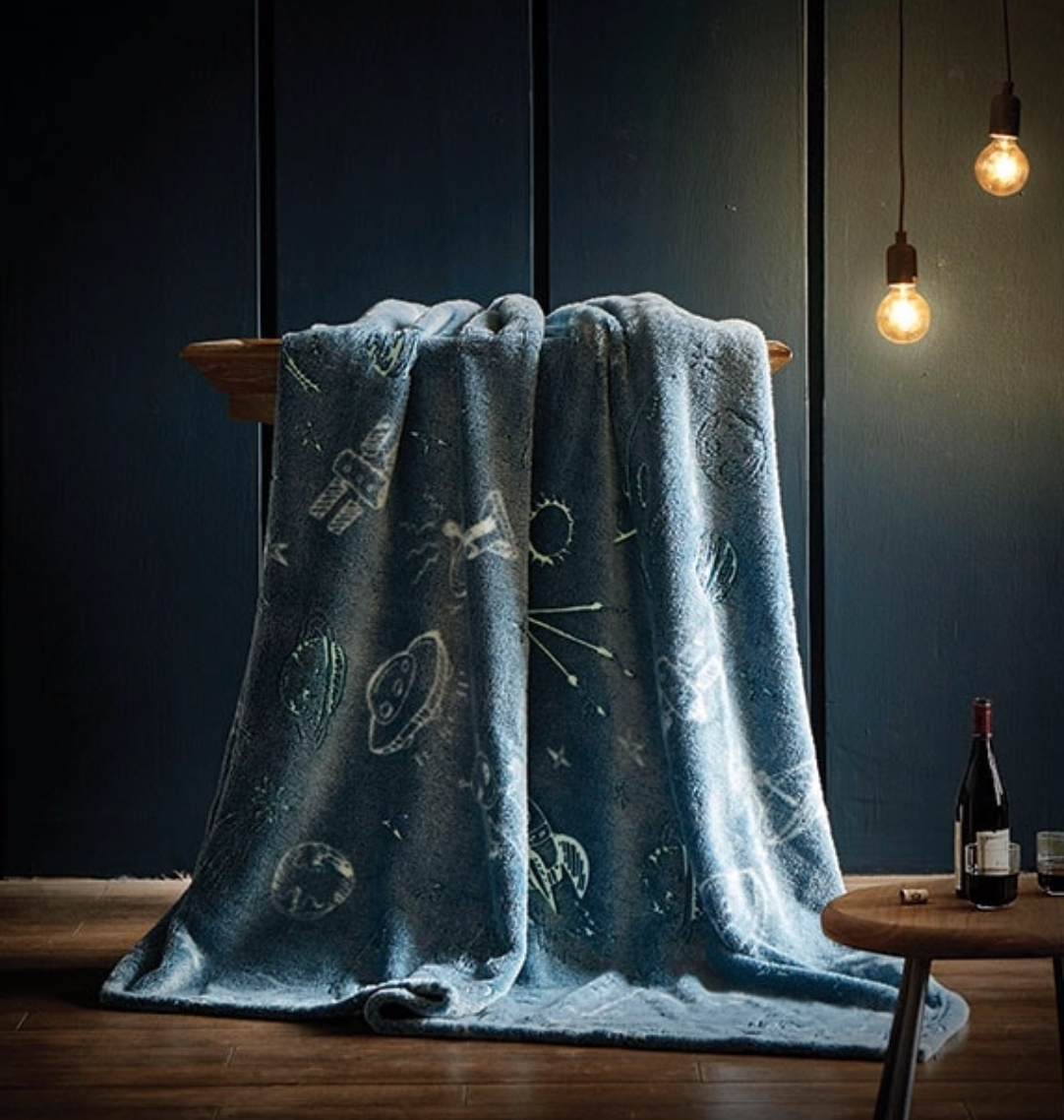 Moon Gazer Glow Throw
