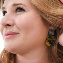 Square Circle Tortoise Earring